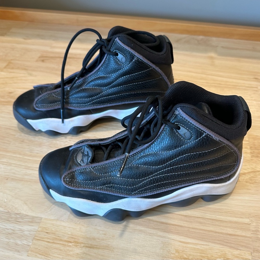 Nike Jordan Pro Strong Black White, size 4.5